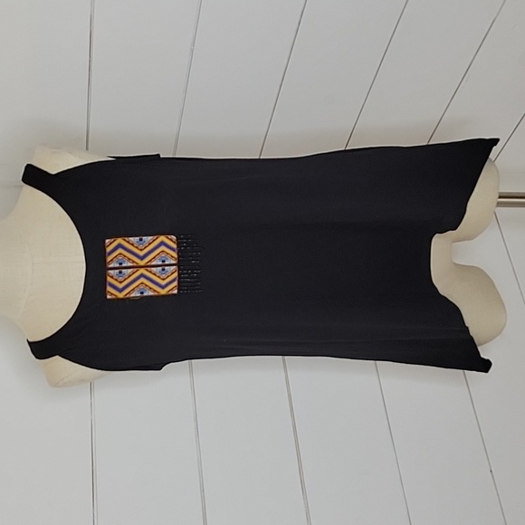 Valerie Stevens small black tank with embroidery & beading at chest - Picture 1 of 7